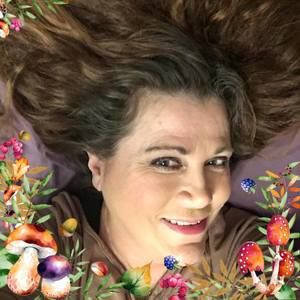 Meet your Posher, Norma